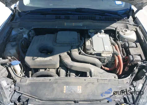 2013 Ford Fusion Hybrid Se z USA, uszkodzony, nr VIN 3FA6P0LU8DR226867